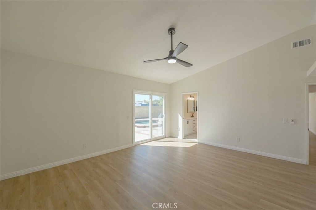 Image 17 of property listing at 211 W Columbine Avenue, Rialto, CA 92377