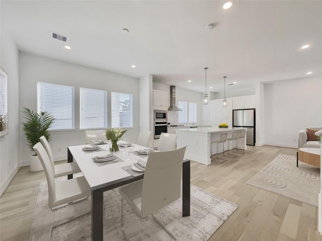 7705 Westside Villas Lane, Houston, TX 77055
