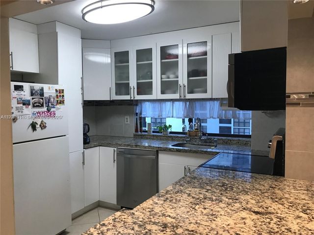 17011 N Bay Road 701, Sunny Isles Beach, FL 33160