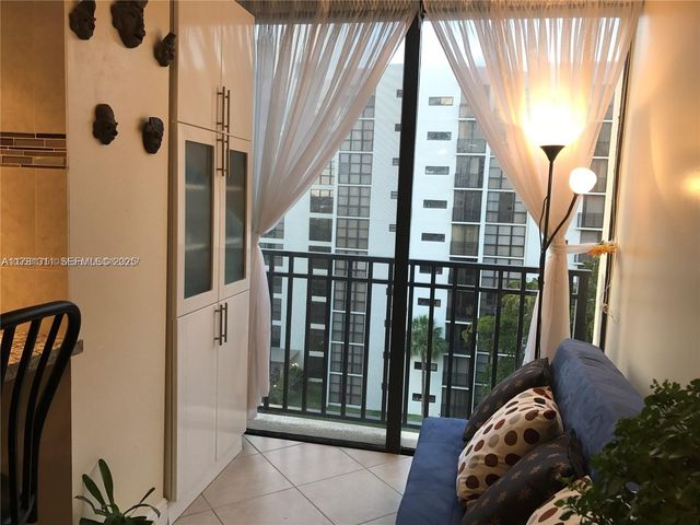 17011 N Bay Road 701, Sunny Isles Beach, FL 33160