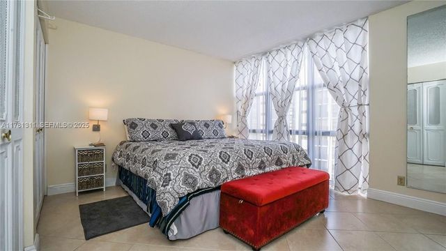 17011 N Bay Road 701, Sunny Isles Beach, FL 33160