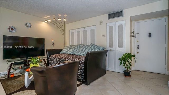 17011 N Bay Road 701, Sunny Isles Beach, FL 33160