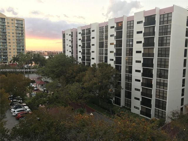 17011 N Bay Road 701, Sunny Isles Beach, FL 33160