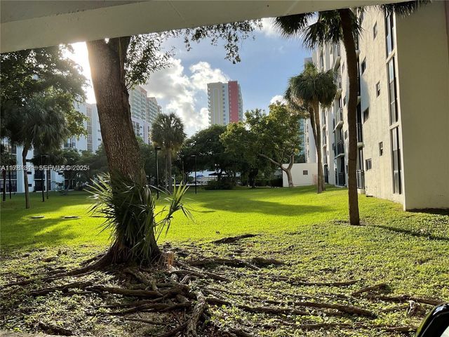 17011 N Bay Road 701, Sunny Isles Beach, FL 33160