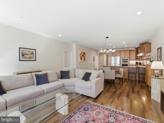 1747 LOCUST DR, Yardley, PA 19067