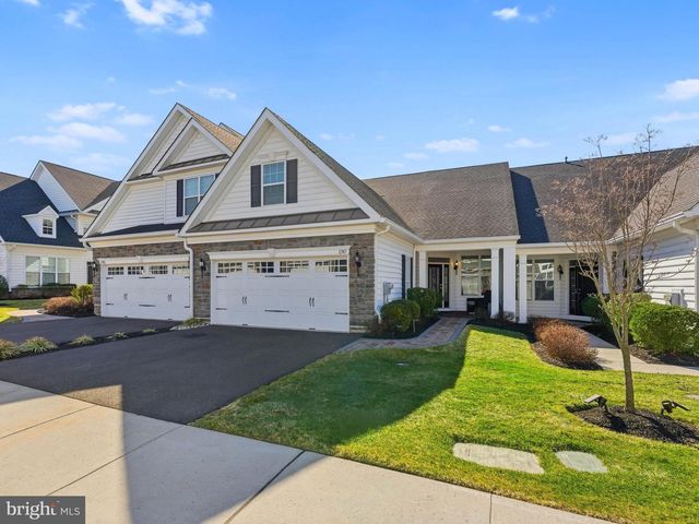 1747 LOCUST DR, Yardley, PA 19067