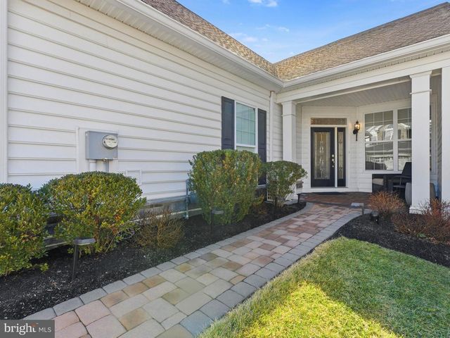 1747 LOCUST DR, Yardley, PA 19067