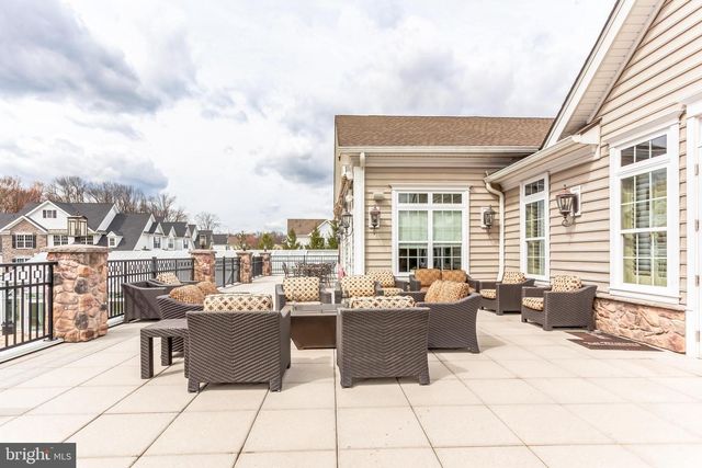 1747 LOCUST DR, Yardley, PA 19067