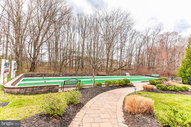 1747 LOCUST DR, Yardley, PA 19067