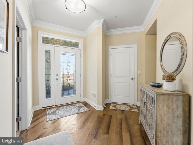 1747 LOCUST DR, Yardley, PA 19067