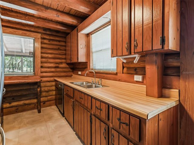 4801 COUNTY ROAD 575, Bushnell, FL 33513