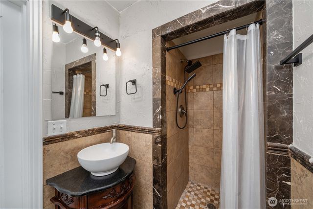 7409 Steilacoom Boulevard SW, Lakewood, WA 98499