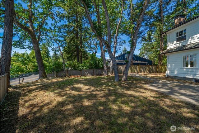 7409 Steilacoom Boulevard SW, Lakewood, WA 98499