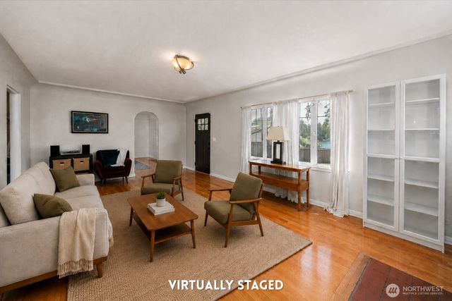 7409 Steilacoom Boulevard SW, Lakewood, WA 98499