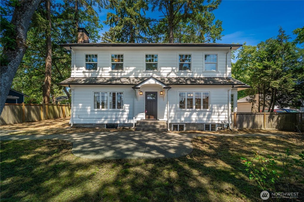 7409 Steilacoom Boulevard SW, Lakewood, WA 98499