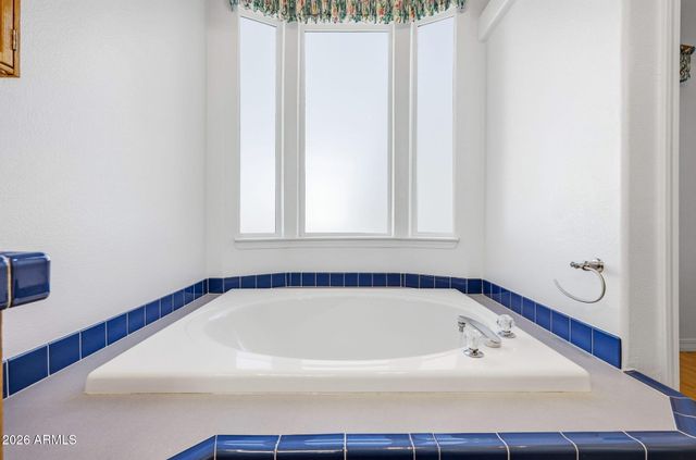 8850 HAPPY Trail, Show Low, AZ 85901