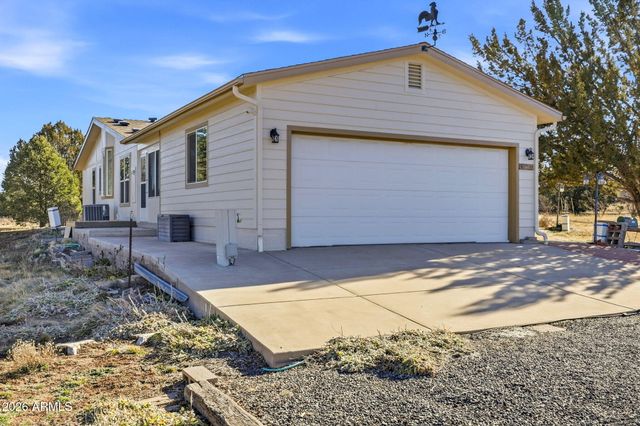 8850 HAPPY Trail, Show Low, AZ 85901