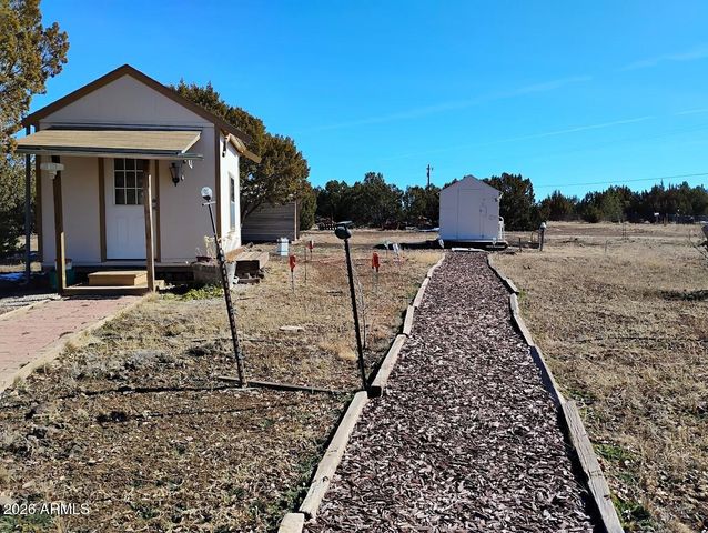 8850 HAPPY Trail, Show Low, AZ 85901