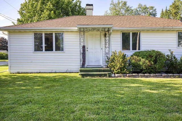 335 FRONT STREET, Pulaski, WI 54162