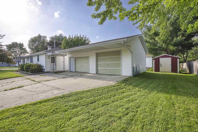 335 FRONT STREET, Pulaski, WI 54162