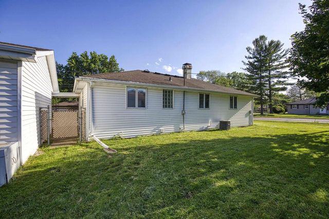 335 FRONT STREET, Pulaski, WI 54162