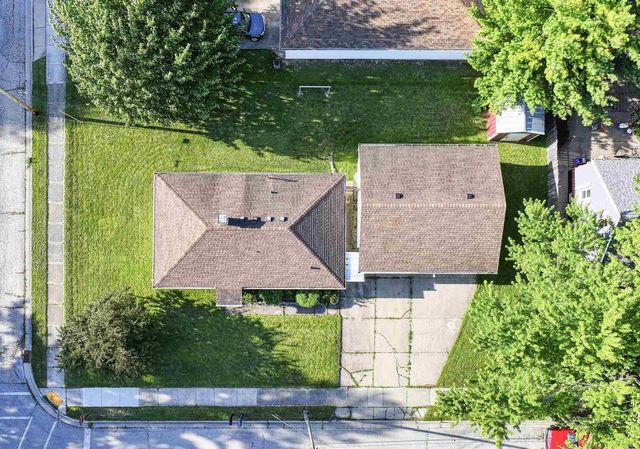 335 FRONT STREET, Pulaski, WI 54162