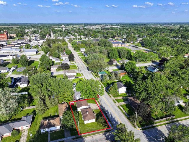 335 FRONT STREET, Pulaski, WI 54162