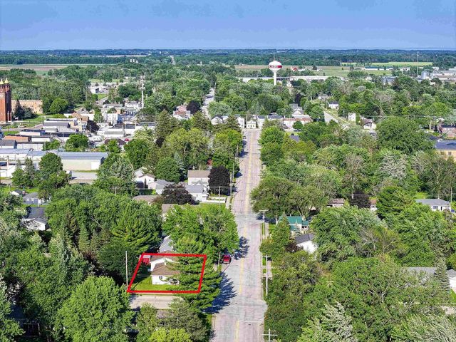 335 FRONT STREET, Pulaski, WI 54162