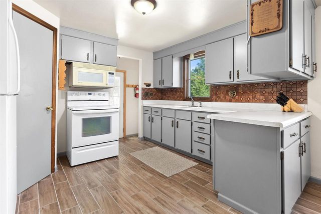 335 FRONT STREET, Pulaski, WI 54162