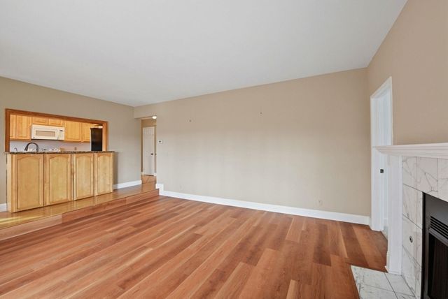 21228 21228 Gary Dr 105, Hayward, CA 94546