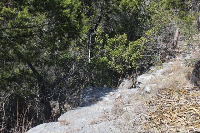 2102 Montell RD, Wimberley, TX 78676