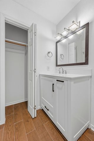 304 E 33rd ST 11, Austin, TX 78705