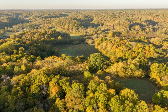 3899 Boston Theta Road, Thompsons Station, TN 37179