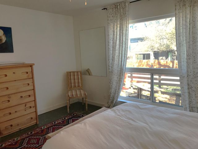 805 Terrell Hill DR A, Austin, TX 78704