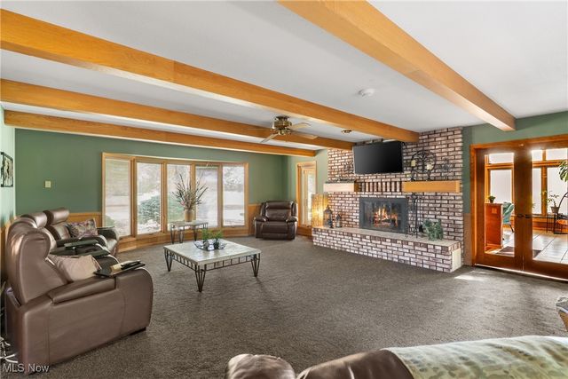 11950 Castleton Lane, Grafton, OH 44044