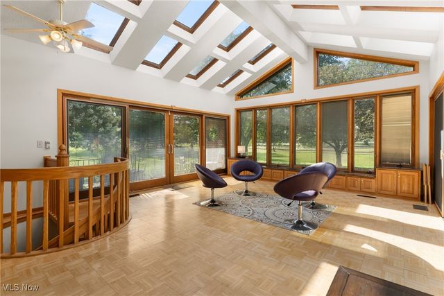 11950 Castleton Lane, Grafton, OH 44044