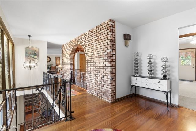 11950 Castleton Lane, Grafton, OH 44044