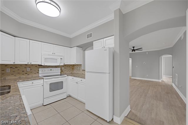 4172 Castilla CIR 101, Fort Myers, FL 33916