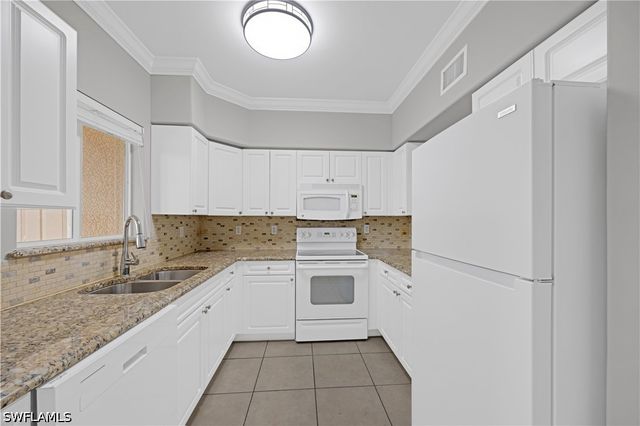 4172 Castilla CIR 101, Fort Myers, FL 33916