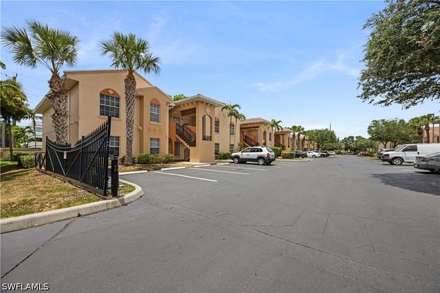 4172 Castilla CIR 101, Fort Myers, FL 33916