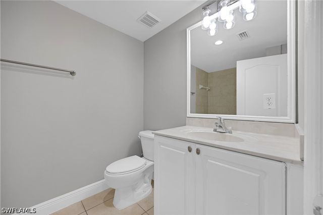 4172 Castilla CIR 101, Fort Myers, FL 33916