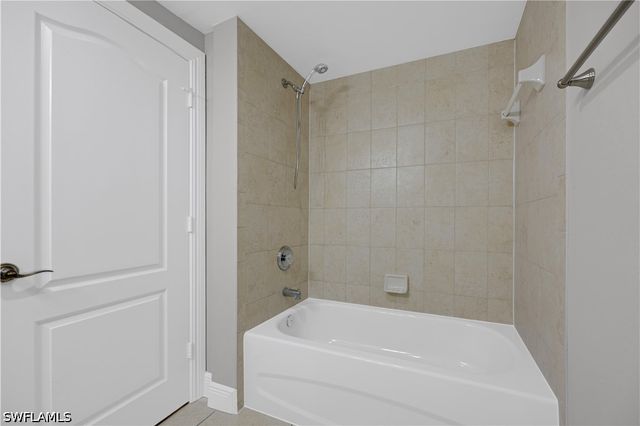 4172 Castilla CIR 101, Fort Myers, FL 33916