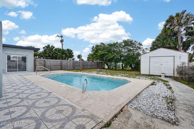 1027 Bel Aire Drive, Daytona Beach, FL 32118
