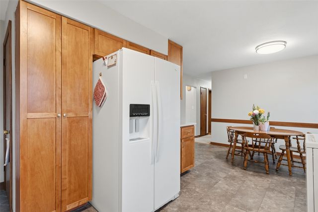 261 Larick Drive, Marion, IA 52302