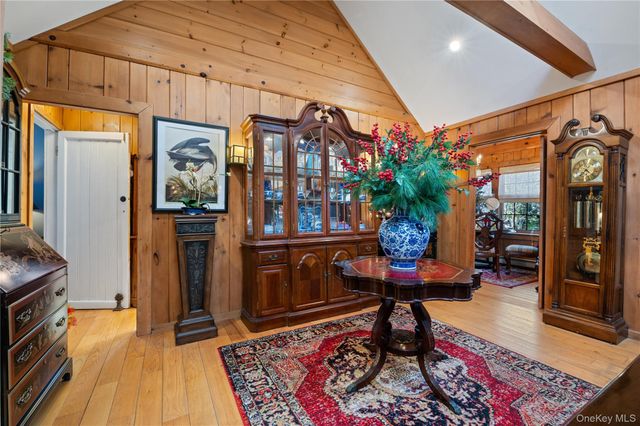 136 Beach Road, Wading River, NY 11792