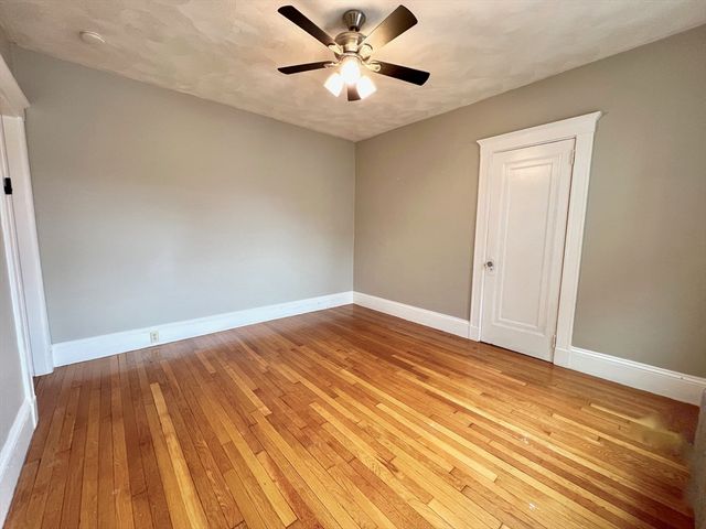 60 Nichols St, Chelsea, MA 02150