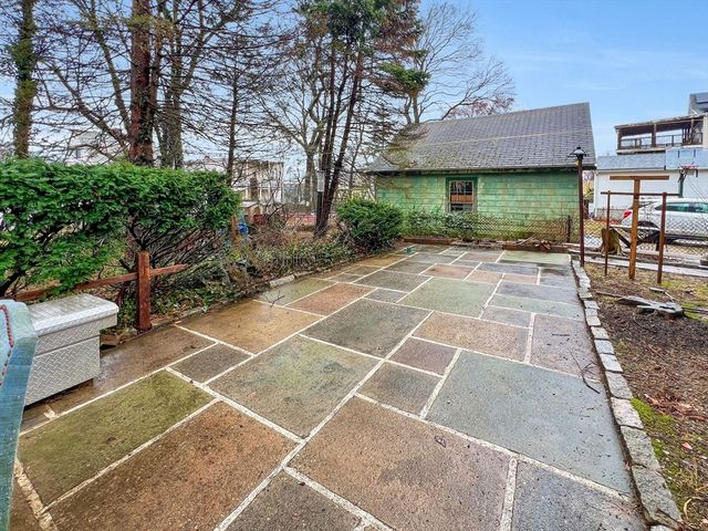 60 Nichols St, Chelsea, MA 02150