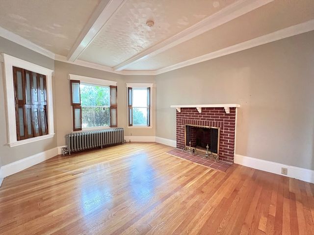 60 Nichols St, Chelsea, MA 02150