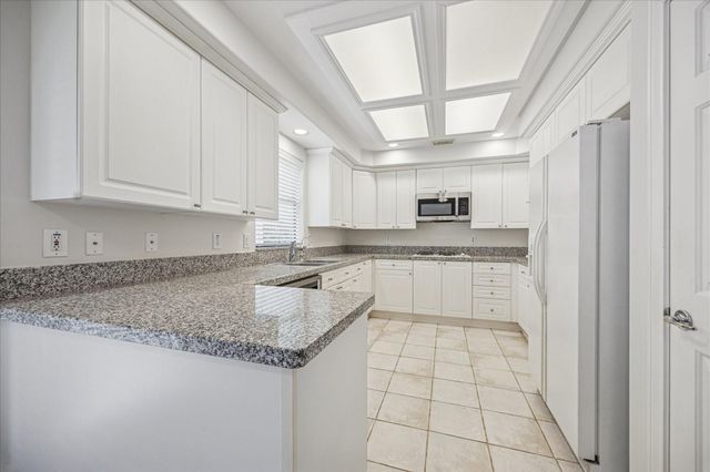 2422 Dorrington Street B, Houston, TX 77030