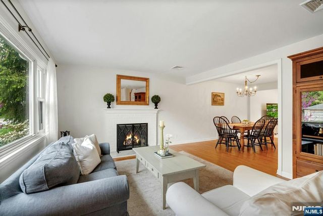96 Lakewood Avenue, Ho-ho-kus, NJ 07423